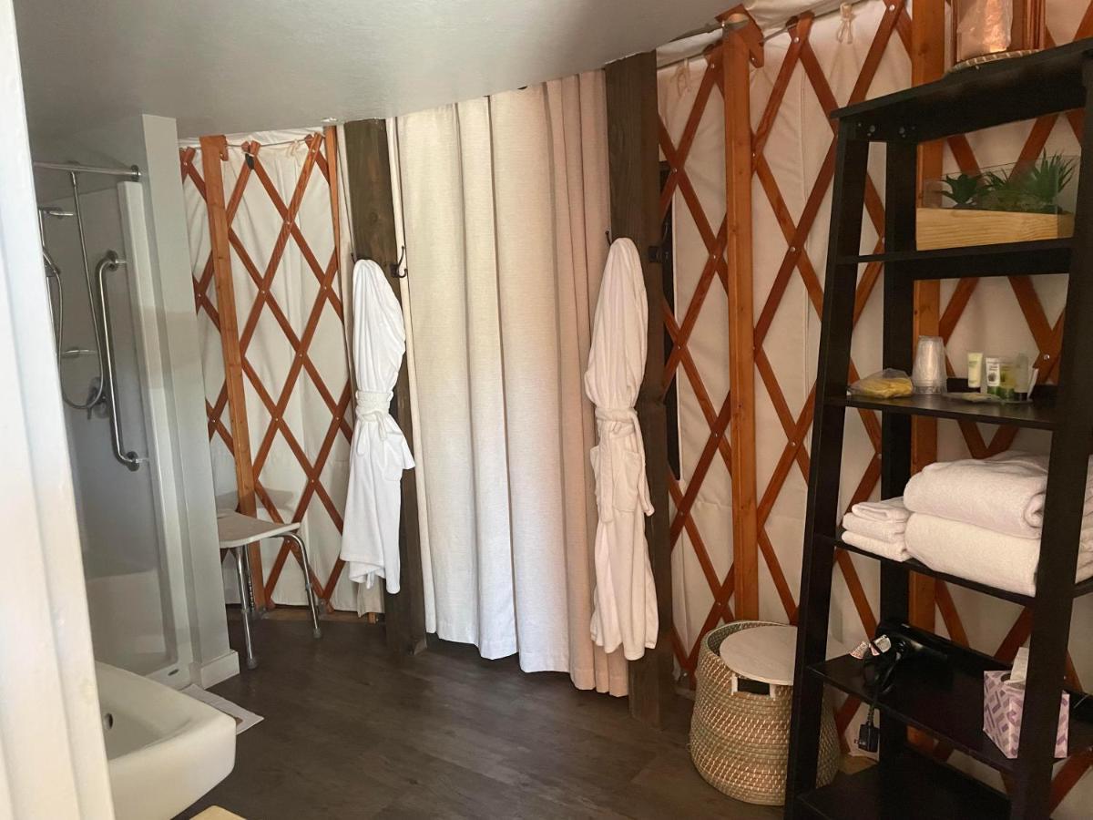 Escalante Yurts - Luxury Lodging Esterno foto